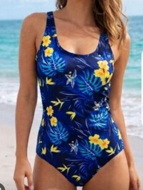 NWT Nicole Miller Nautical Floral Print Racerback One Piece Swimsuit